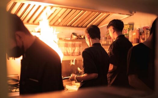 cuisine professionnelle avec extraction aux normes