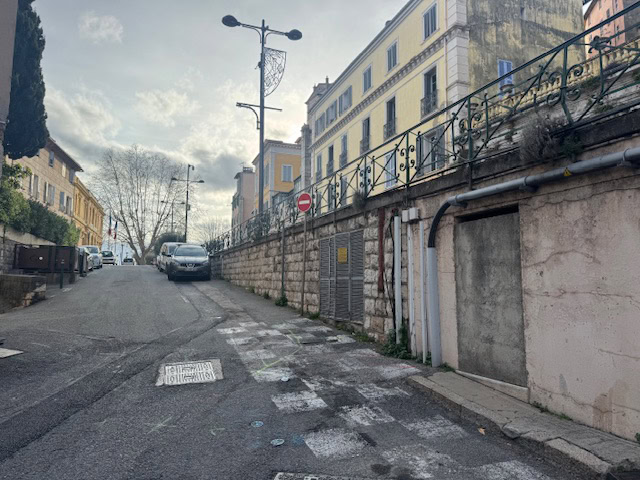 A céder FONDS DE COMMERCE RESTAURANT- Ref 06_0037- Grasse