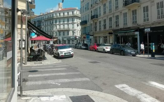 A céder Laboratoire culinaire et point de vente – Ref 06_0140 – Nice