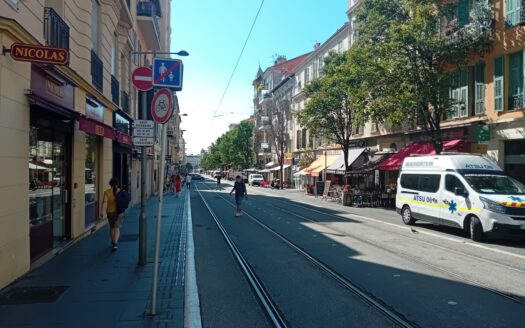 A céder Fond de commerce Traiteur et Vente à emporter – Ref 06_0162 – Nice