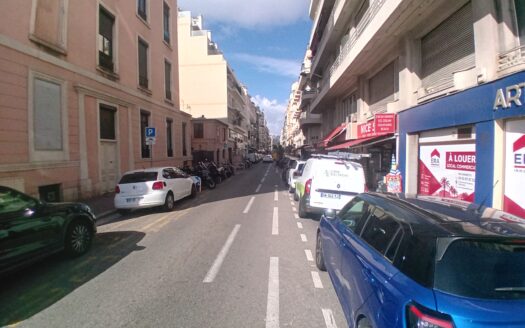 A céder – RESTAURANT – Ref 06_0174 – Nice